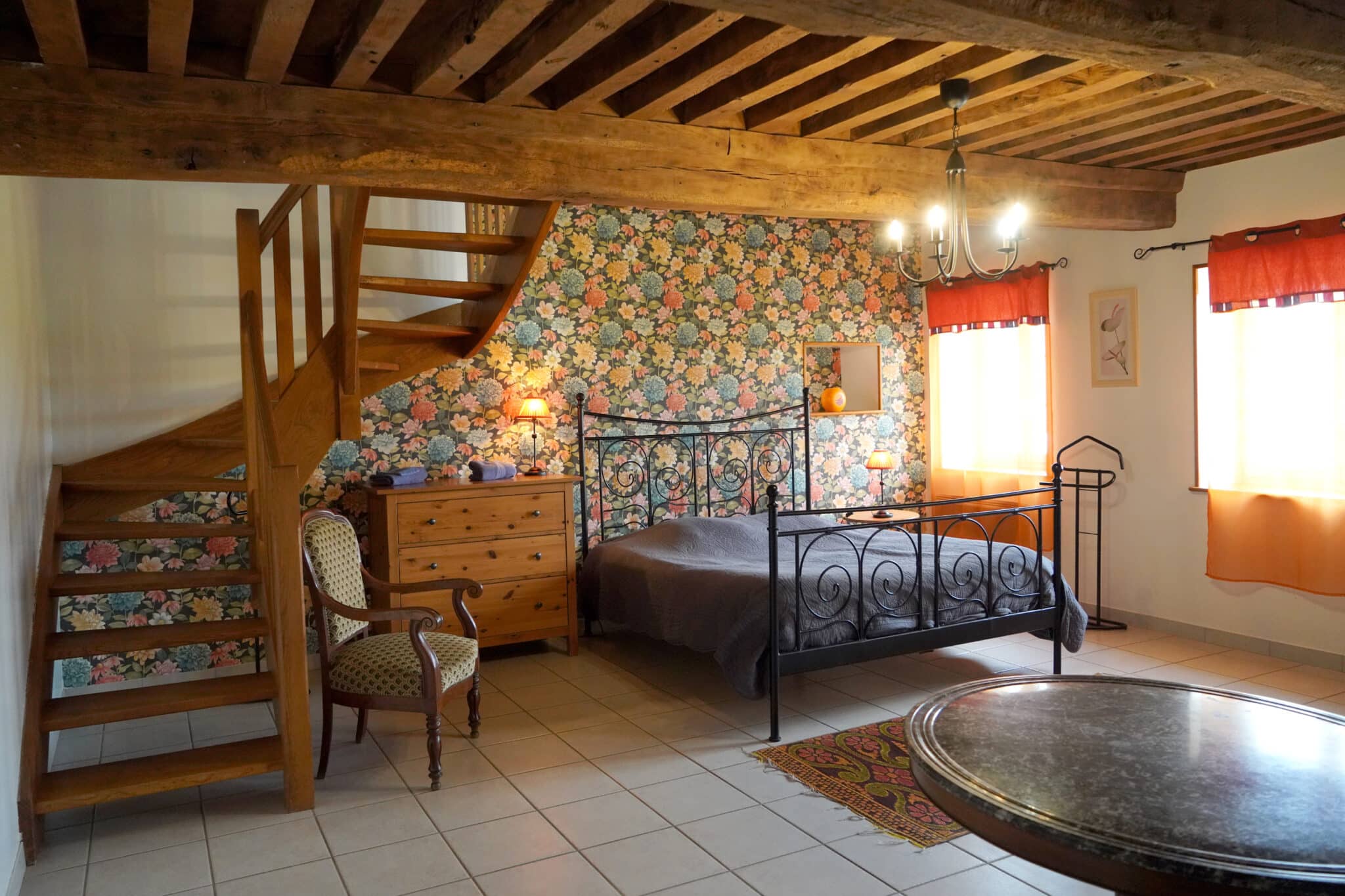 Les Nids du Château Gites Chambres d'Hotes Cabane Piscine Saône-et-Loire 71 Bourgogne Logement (64)